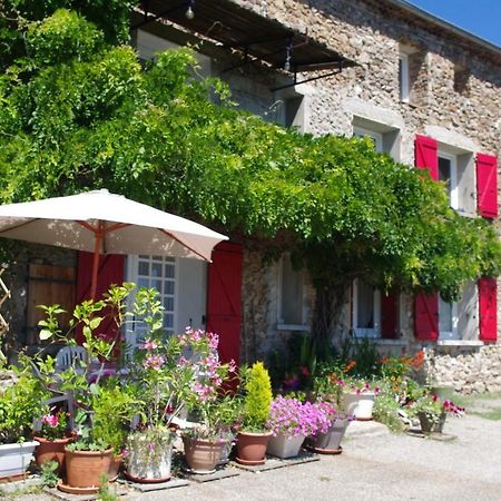 L'Aligier - Les Gites De Pierregras Vals-les-Bains Exterior photo