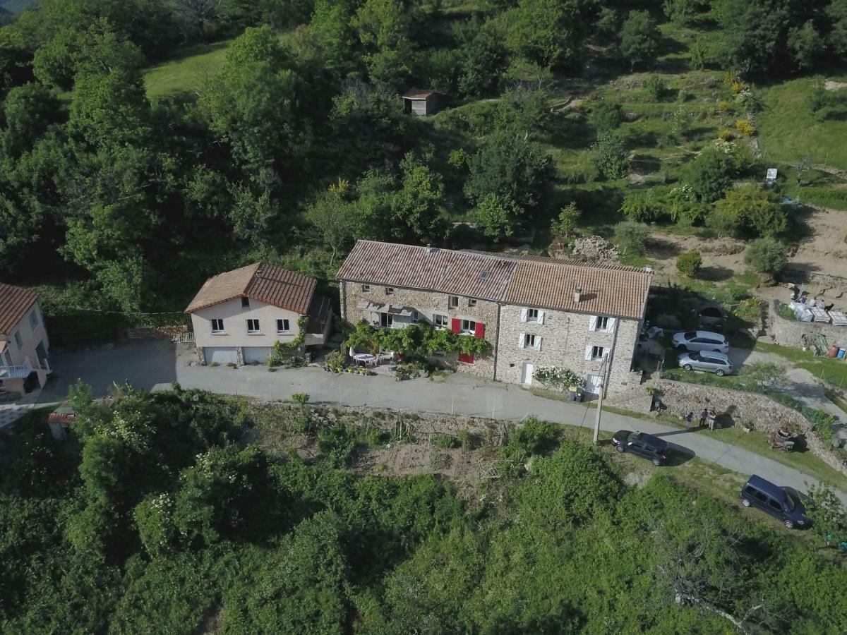 L'Aligier - Les Gites De Pierregras Vals-les-Bains Exterior photo
